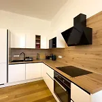 Apartman Center *